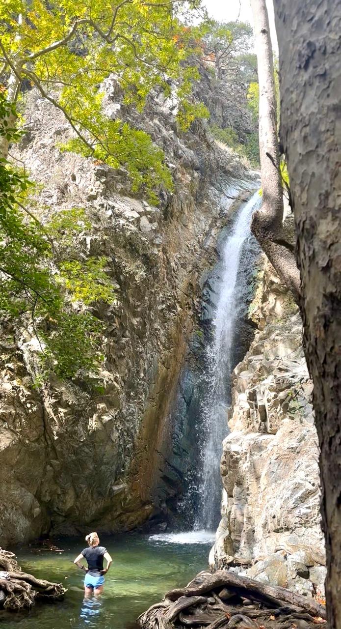 Millomeris waterfall trail